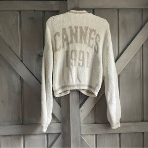 Ascot and Hart CANNES Fuzzy Soft Ivory Cardigan Size‎ M